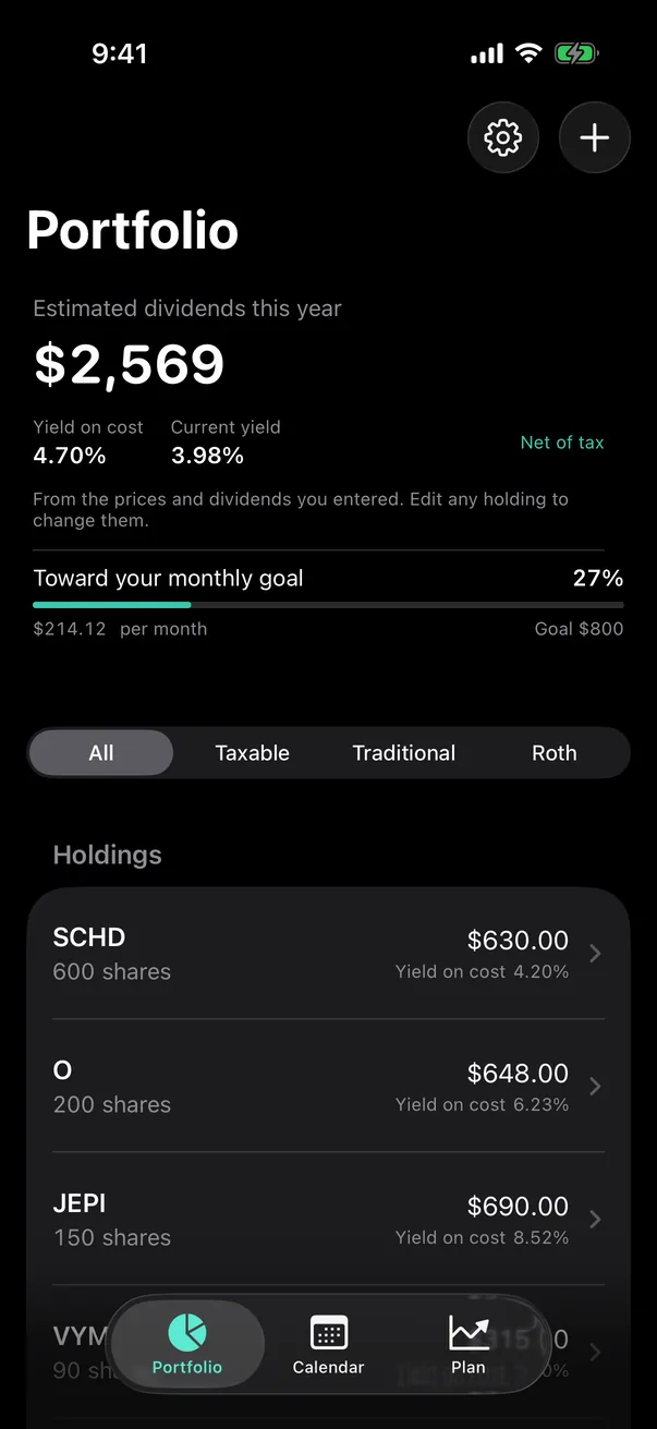 PayoutRange Portfolio screen: estimated dividends this year, yield on cost, monthly goal progress and a holdings list.